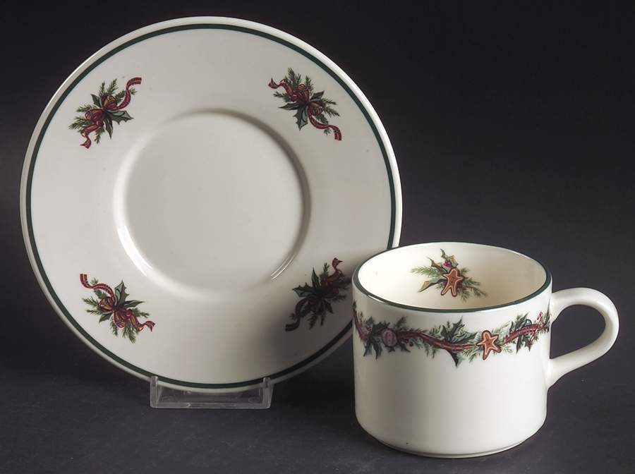 O'Tannenbaum Flat Cup & Saucer Set by The Cellar (China)-1