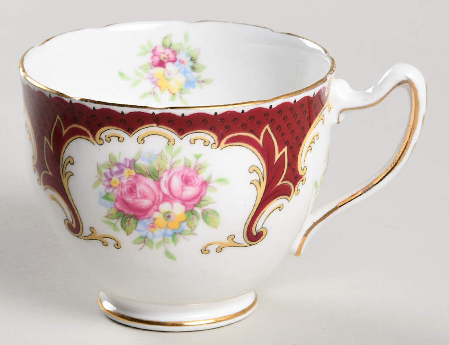 Chelsea Footed Cup by Collingwoods-1