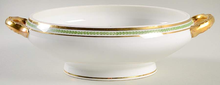 CMT2 Round Vegetable No Lid by Charles Martin-1