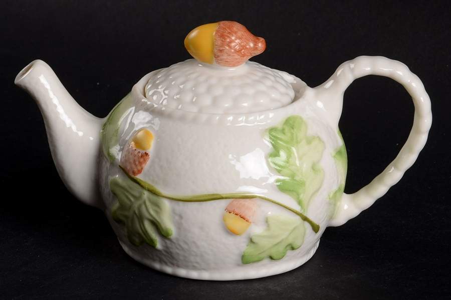 Four Seasons Mini Teapot & Lid by Belleek Pottery (Ireland)-1