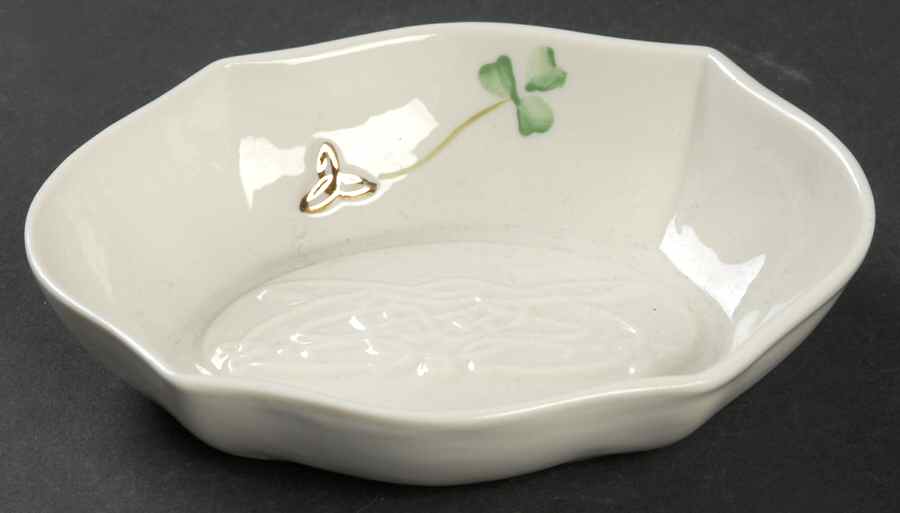 Shamrock 5" Accent Dish by Belleek Pottery (Ireland)-1