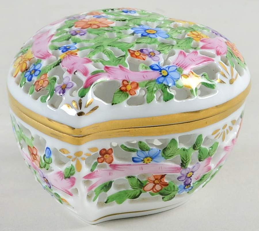 Giftware Small Heart Shape Box & Lid by Herend-1