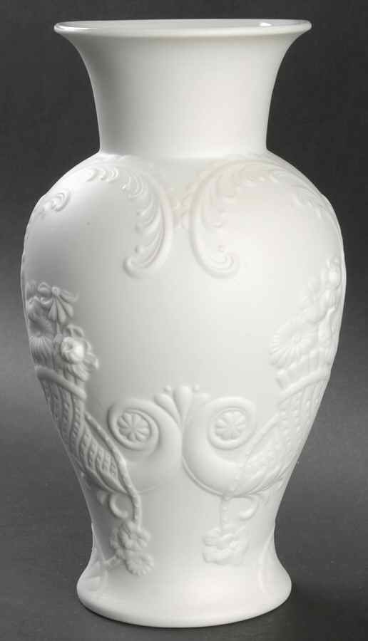 515-1 8" Vase by Kaiser-1