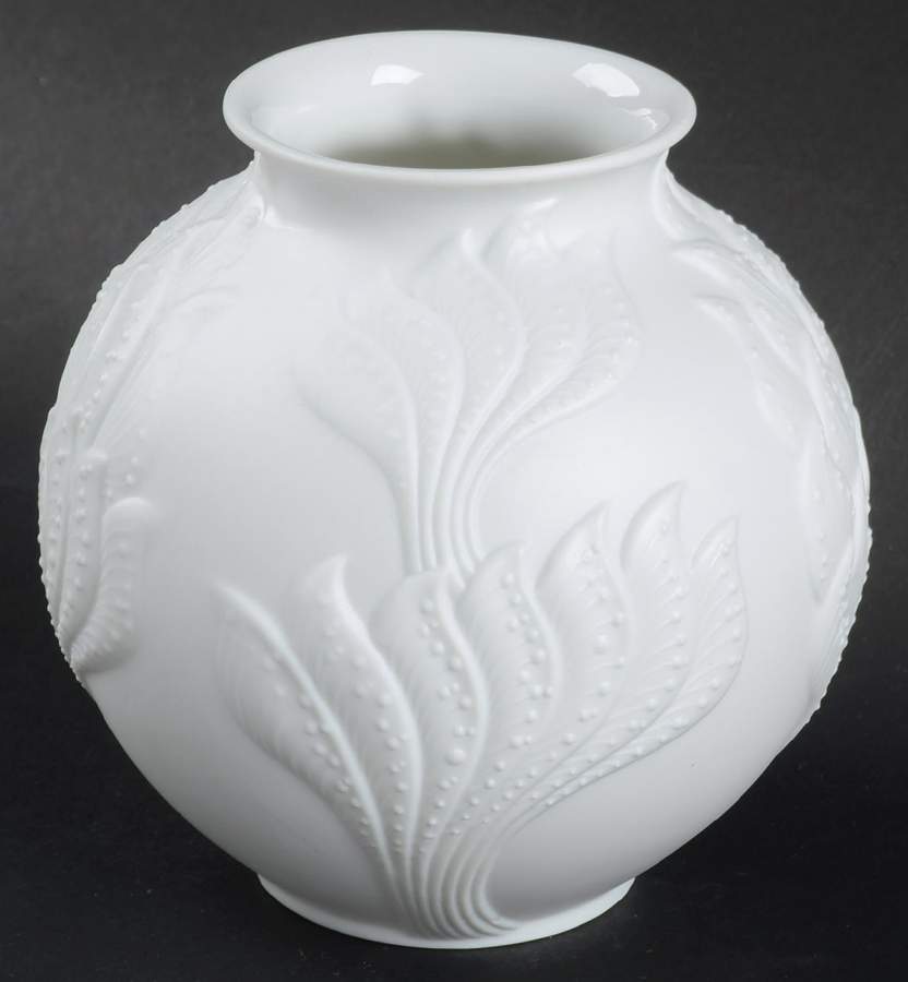 577 5" Vase by Kaiser-1