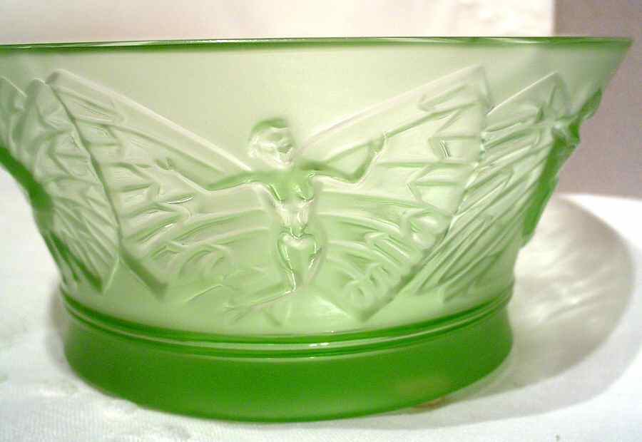 Sylphides Candleholder by Lalique-1