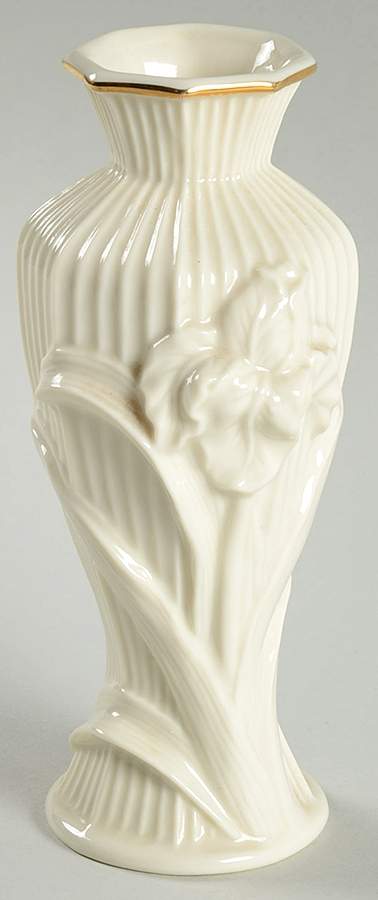 Iris Vase 5" Vase by Lenox-1