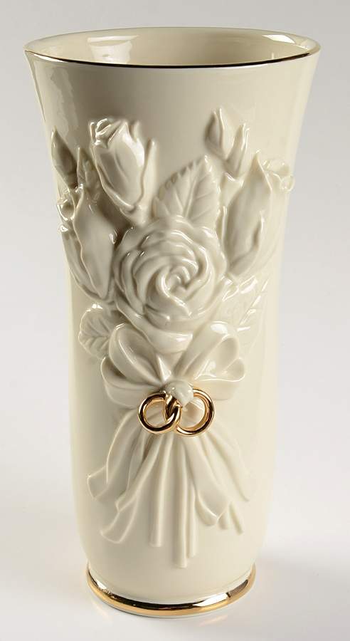 Rings and Roses 9" Vase by Lenox-1
