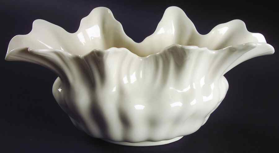 Giftware 5" Scalloped Vase by Lenox-1