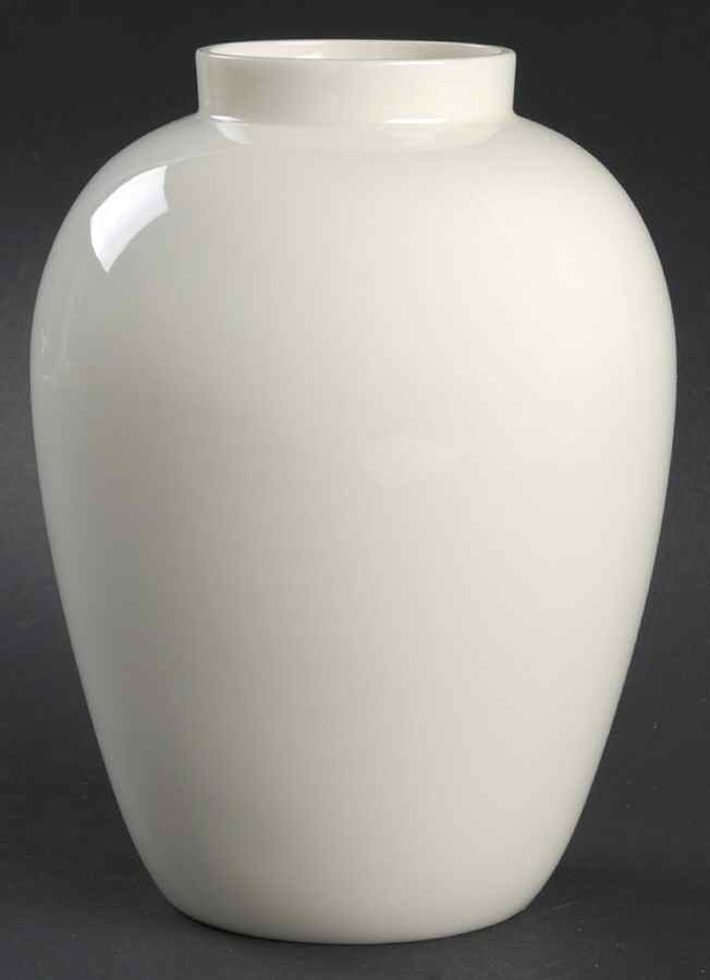 Coupe Off White 7" Vase by Lenox-1
