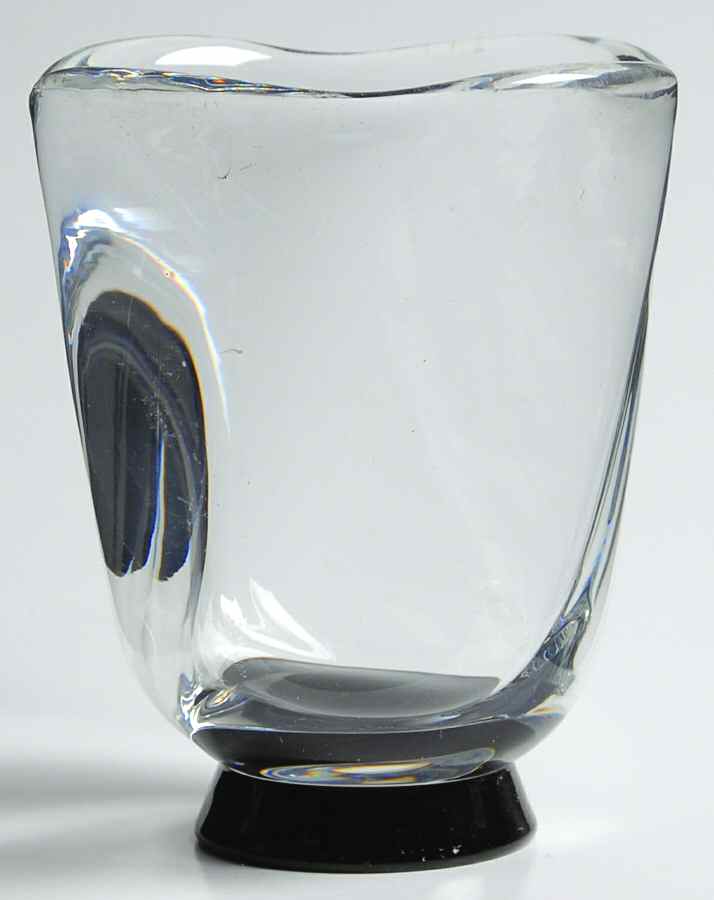 Simon Gate (SG) 7" Flower Vase by Orrefors-1