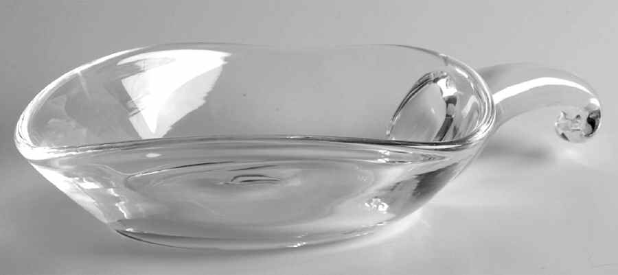 8092 8" Handled Bowl by Steuben-1