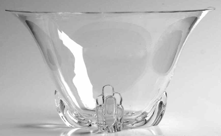 7793 9" Round Bowl by Steuben-1