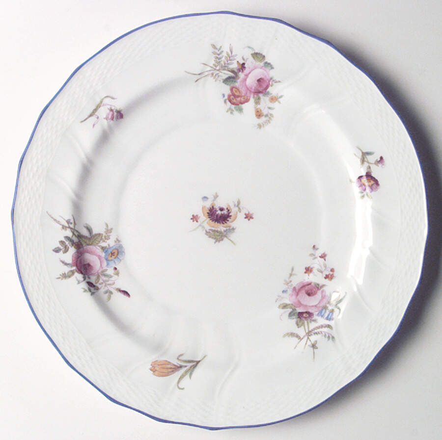 7868 Dinner Plate by Coalport-1