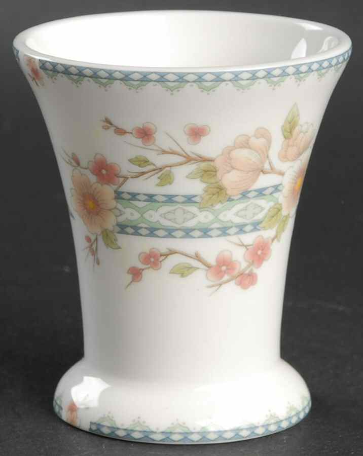 April Posey Pot by Coalport-1