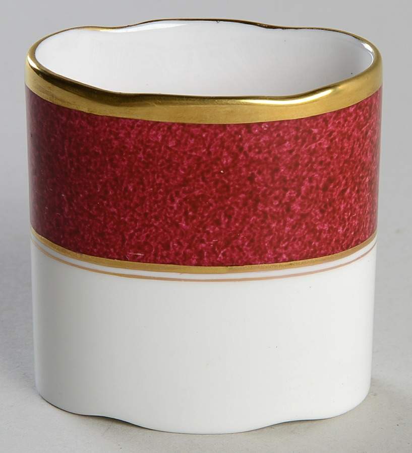 Athlone Marone (Ruby) Cigarette Holder by Coalport-1