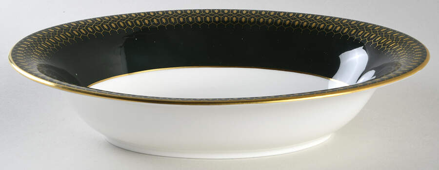 Chateau Green (Smooth Edge) 9" Oval Vegetable Bowl by Coalport-1
