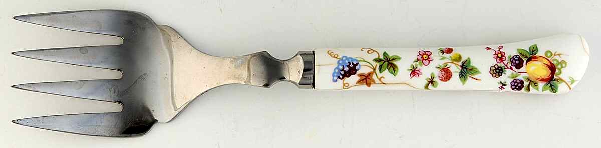 COA22 Cold Meat Fork by Coalport-1