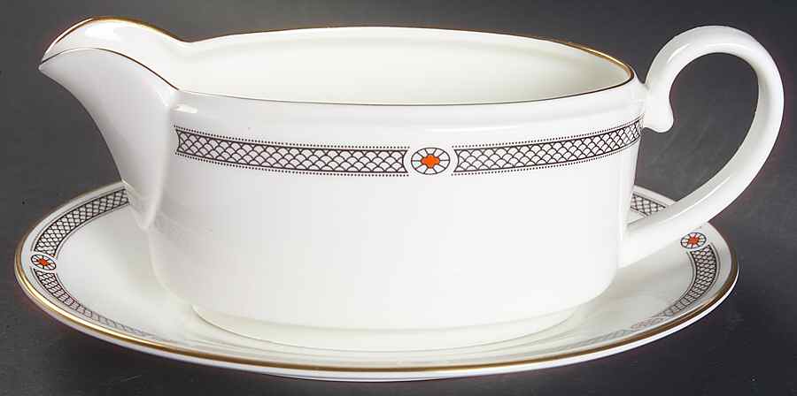 Copley Gravy Boat & Underplate by Coalport-1