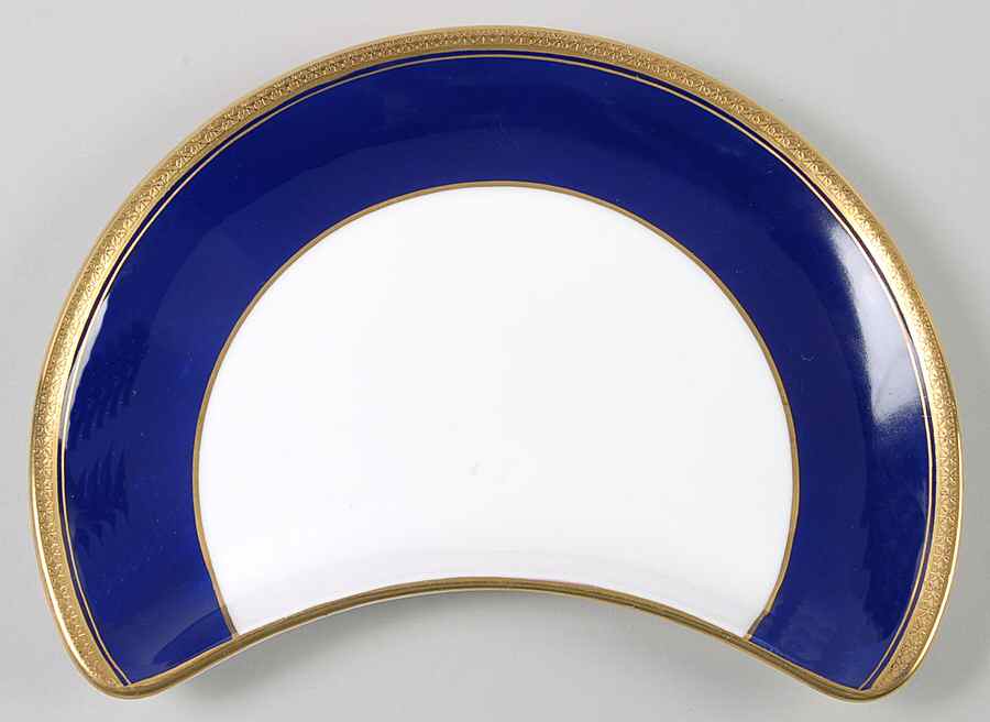 Elite Royale Crescent Salad Plate by Coalport-1