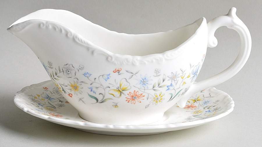English Garden (Scalloped) Gravy Boat & Underplate by Coalport-1