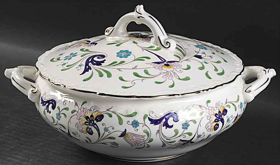 Fanfare Japan Round Covered Vegetable by Coalport-1