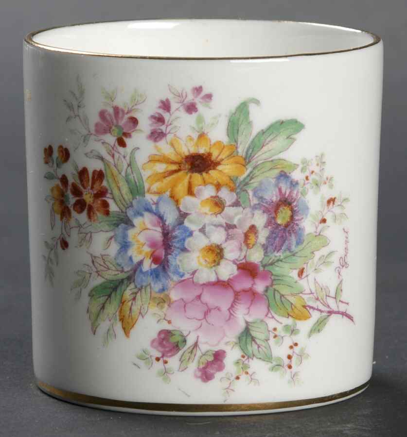 Fragrance (9054, Not Raised, Scalloped) Cigarette Holder by Coalport-1