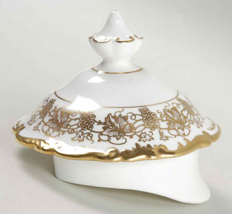 Hazelton White Lid for Coffee Pot by Coalport-1