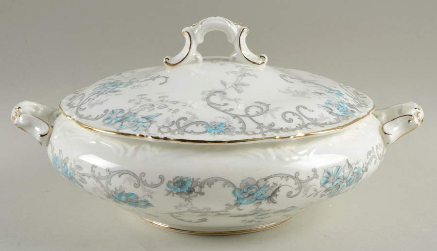 Heirloom Round Covered Vegetable by Coalport-1
