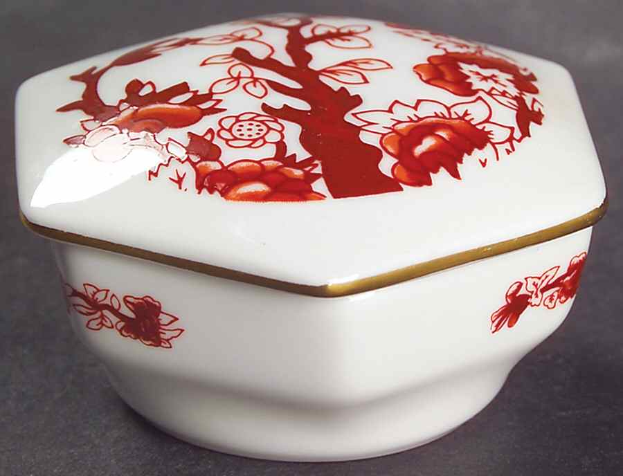 Indian Tree Coral (Scalloped) Hexagonal Box & Lid by Coalport-1