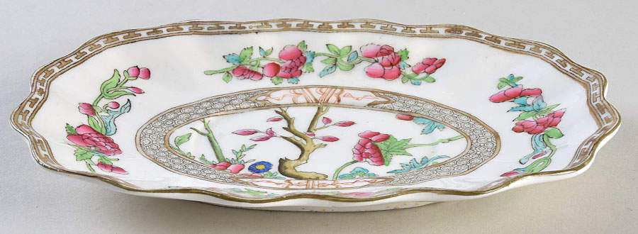 Indian Tree Multicolor (Scalloped, Older) Underplate for Gravy Boat by Coalport-1