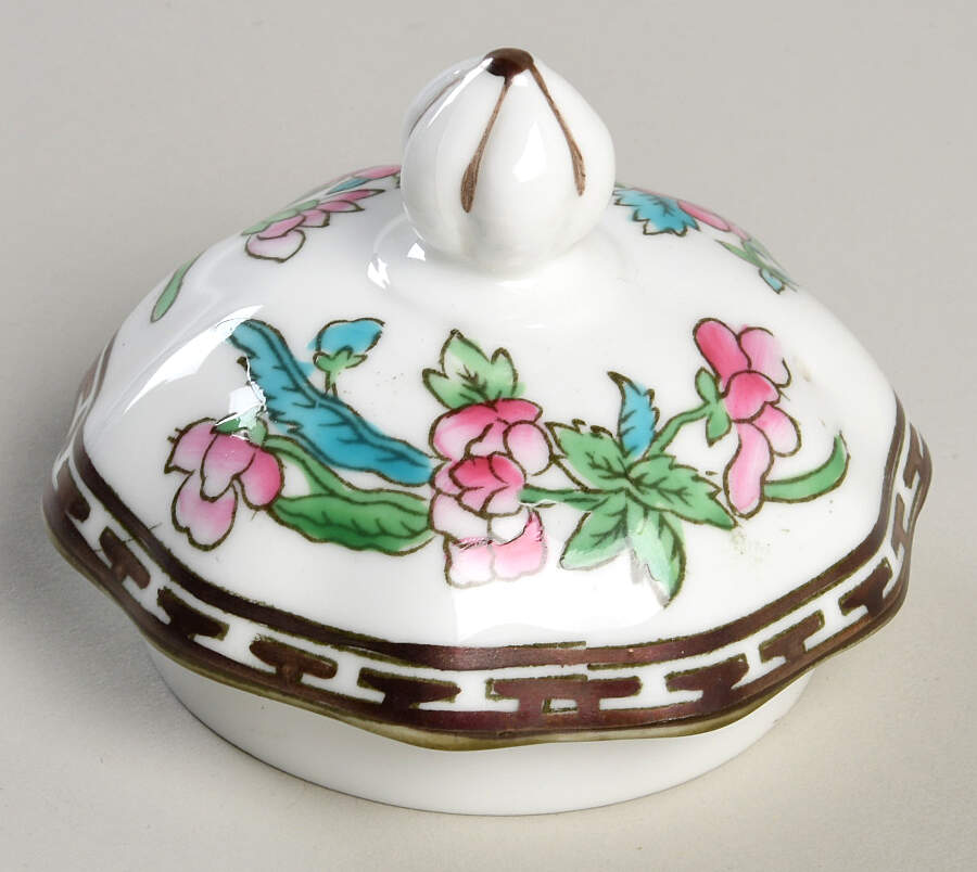 Indian Tree Multicolor (Scalloped, Older) Lid for Small Teapot by Coalport-1