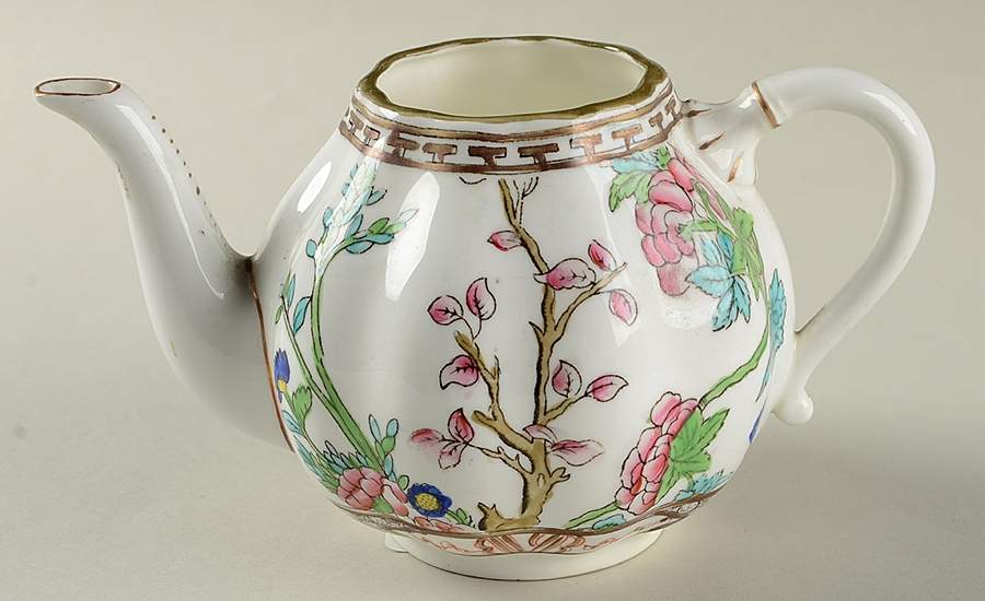 Indian Tree Multicolor (Scalloped, Older) Mini Teapot No Lid by Coalport-1
