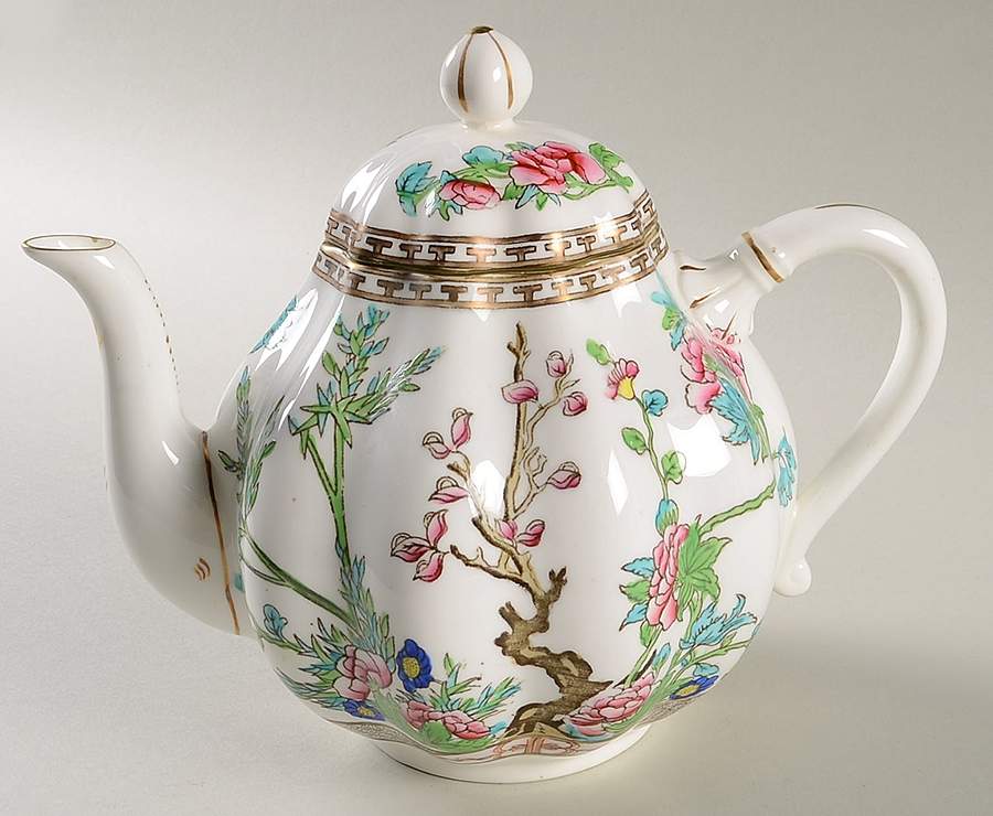 Indian Tree Multicolor (Scalloped, Older) Teapot & Lid by Coalport-1