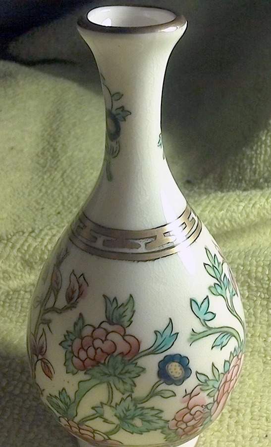Indian Tree Multicolor (Scalloped, Older) Bud Vase by Coalport-1