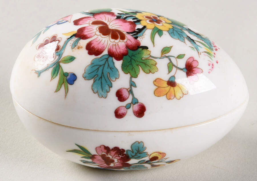 Ming Rose Egg Box & Lid by Coalport-1