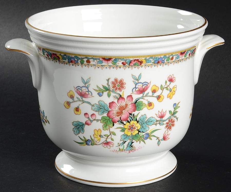 Ming Rose Handled Cachepot by Coalport-1