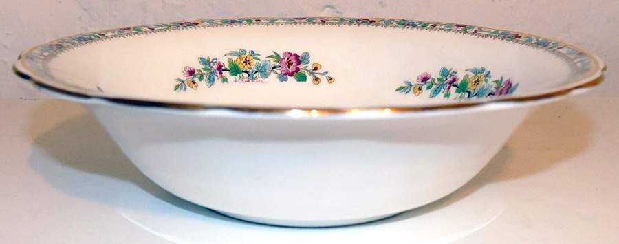 Ming Rose 9" Round Vegetable Bowl by Coalport-1