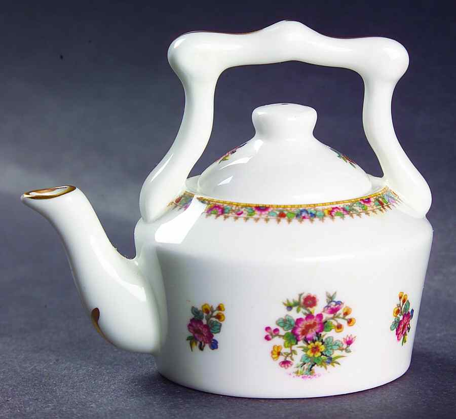 Ming Rose Toy Kettle by Coalport-1