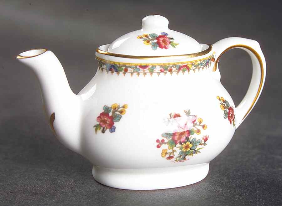 Ming Rose Miniature Teapot & Lid by Coalport-1