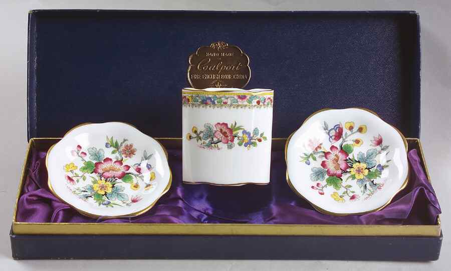 Ming Rose Ashtray and Cigarette Holder Set by Coalport-1