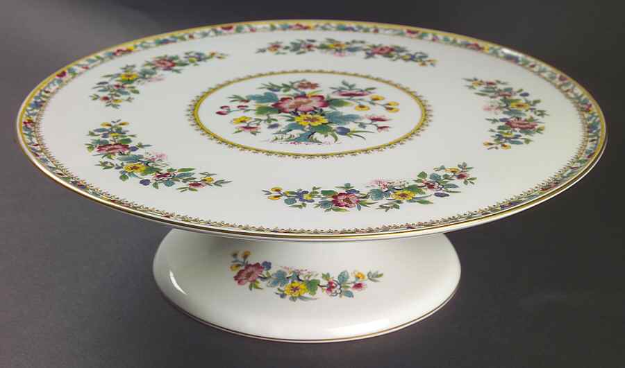 Ming Rose 10" Diameter Pedestal Cake Stand by Coalport-1