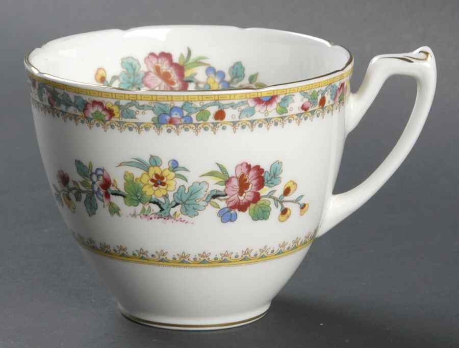 Ming Rose Oversized Cup by Coalport-1