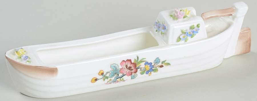 Ming Rose Motor Boat Figurine by Coalport-1