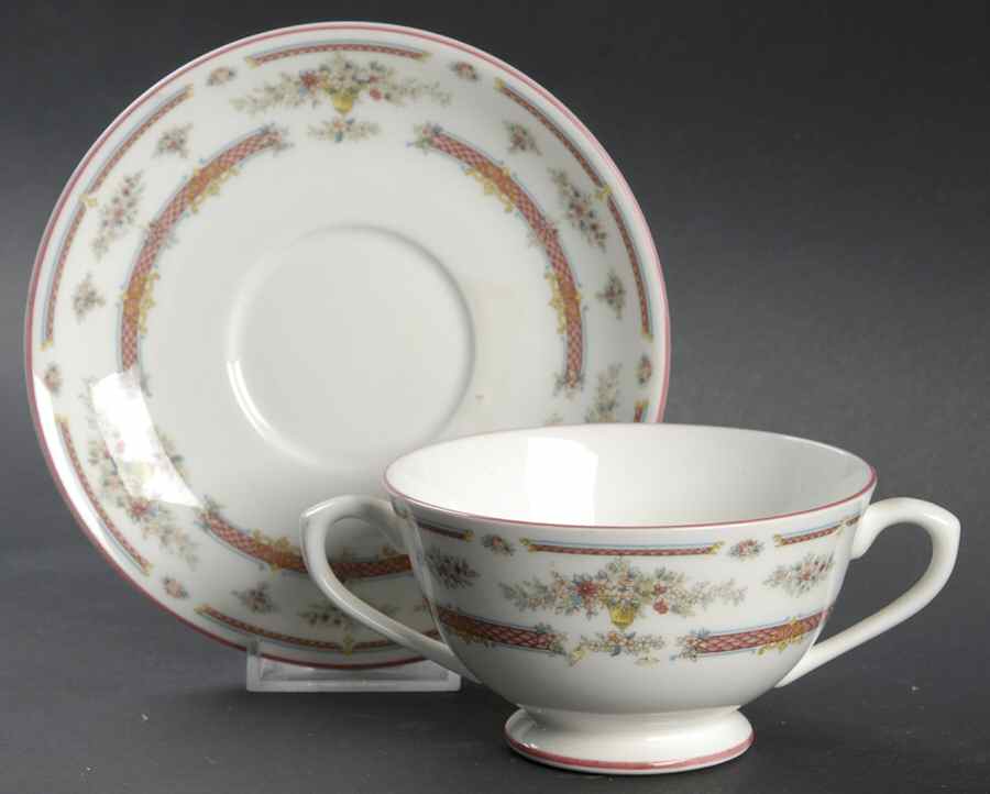 Montdore Footed Cream Soup Bowl & Saucer Set by Coalport-1