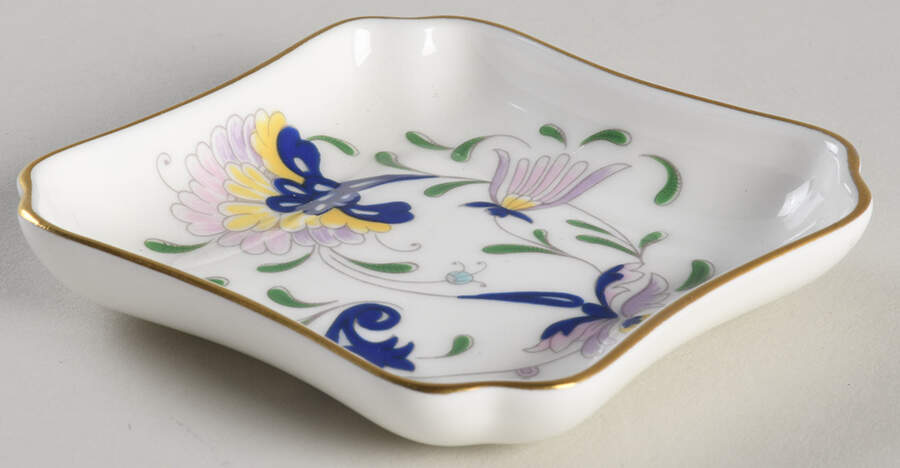 Pageant 3" Ashtray by Coalport-1