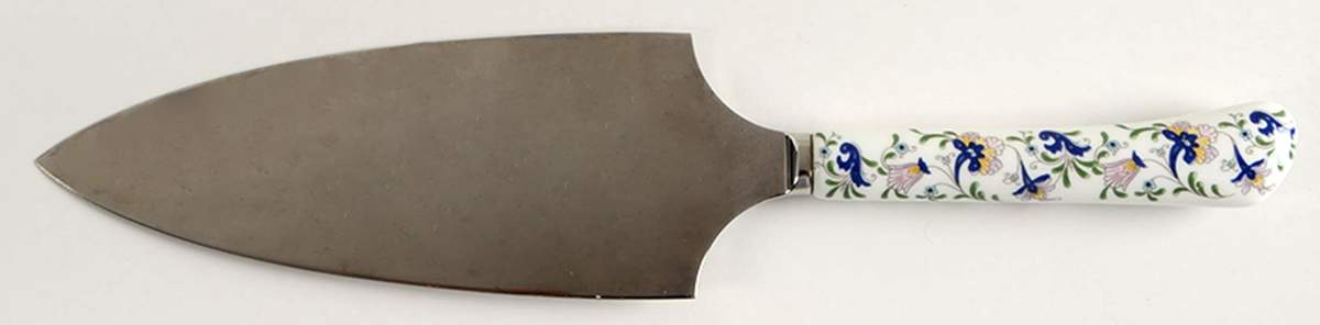 Pageant Pie Server with Stainless Blade by Coalport-1