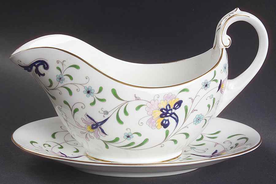Pageant Gravy Boat & Underplate by Coalport-1