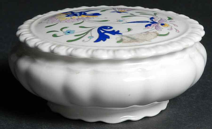 Pageant Round Box & Lid by Coalport-1