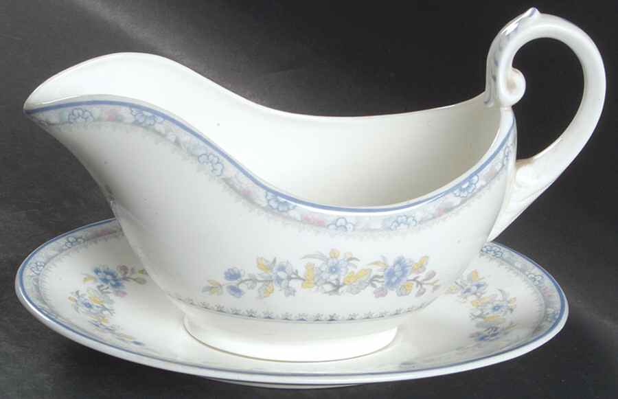 Pearl Gravy Boat & Underplate by Coalport-1