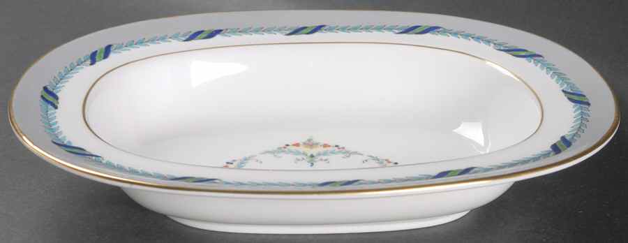 The President (Smooth) 9" Oval Vegetable Bowl by Coalport-1